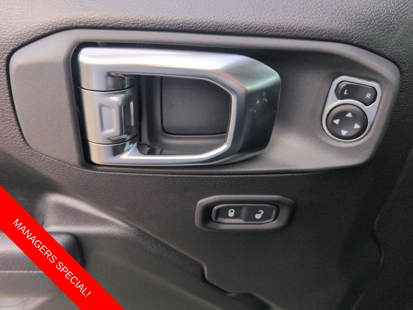 Thumbnail: 2026 Jeep Wrangler - 16