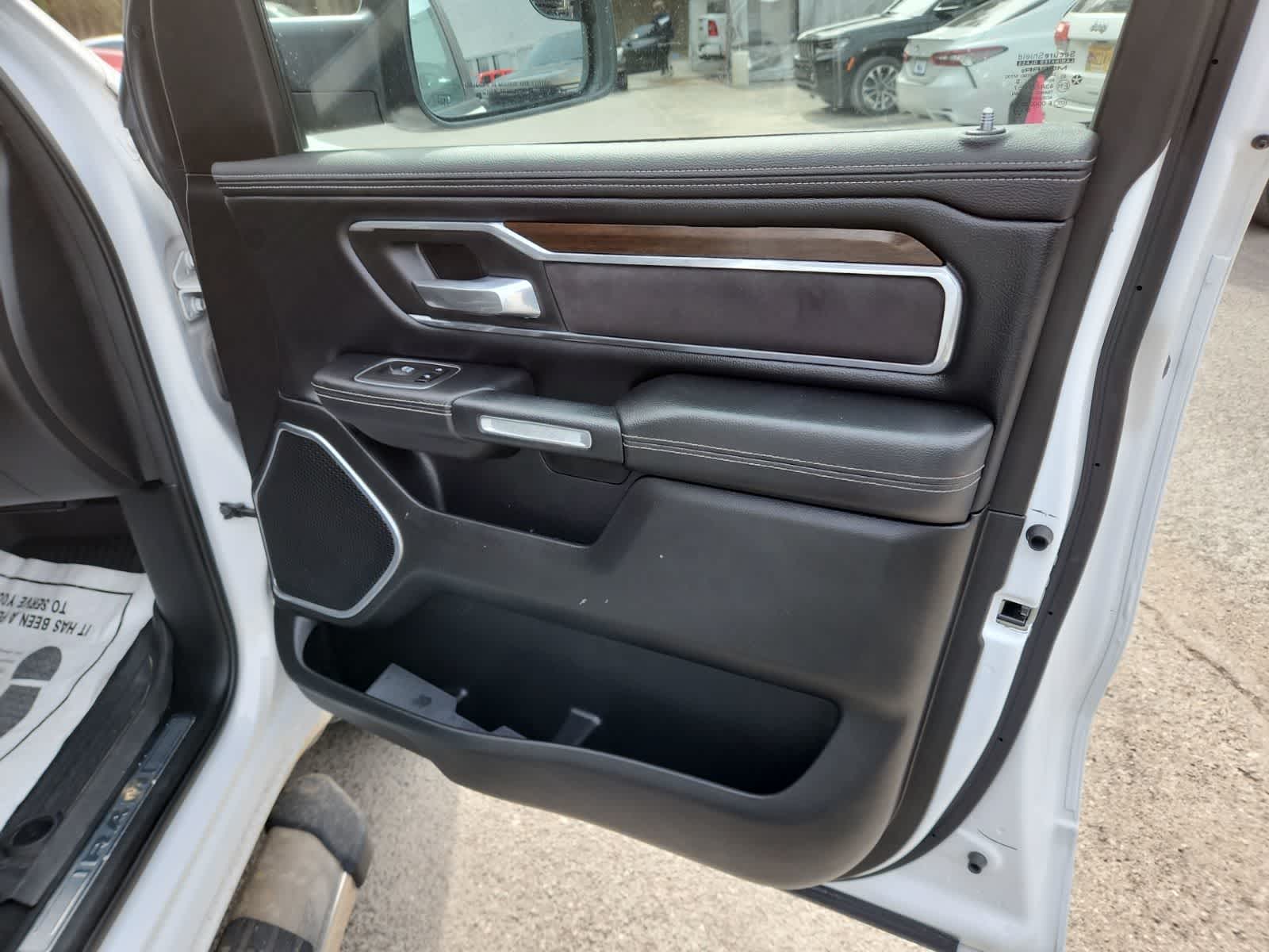 Thumbnail: 2022 RAM 1500 - 22