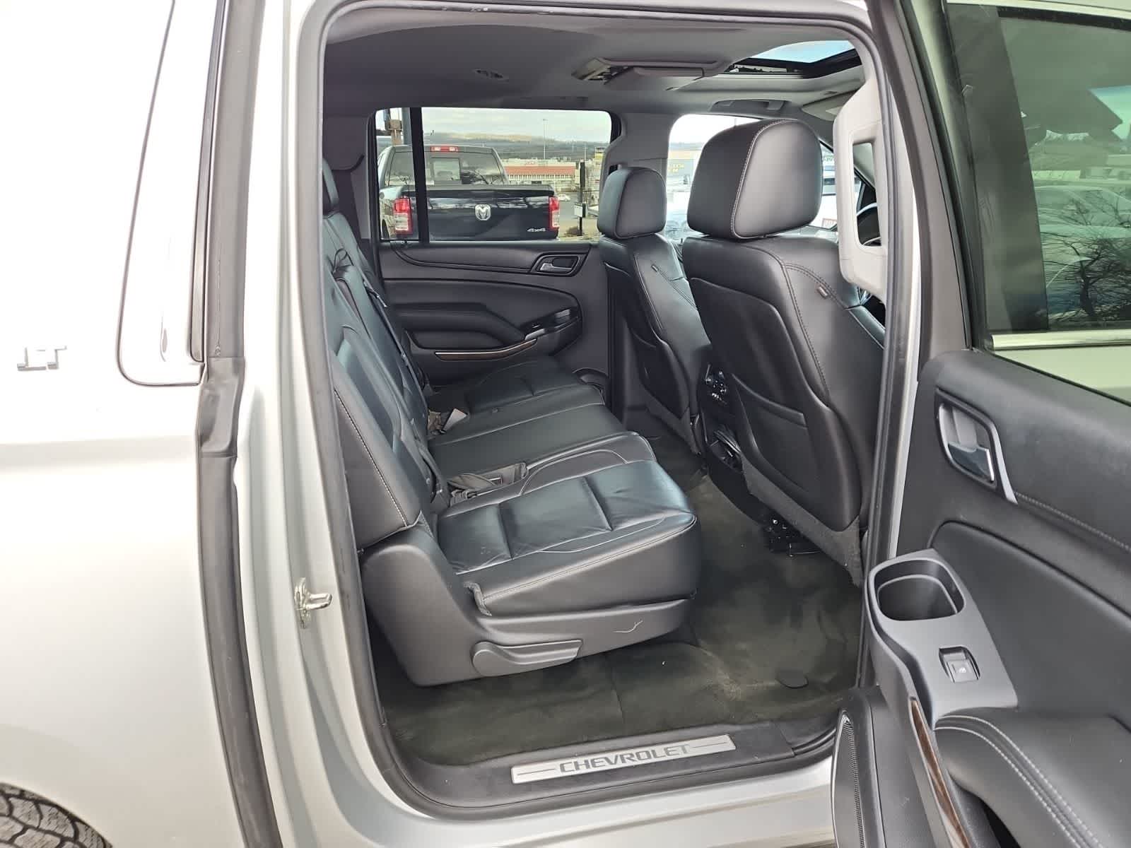 Thumbnail: 2015 Chevrolet Suburban - 23