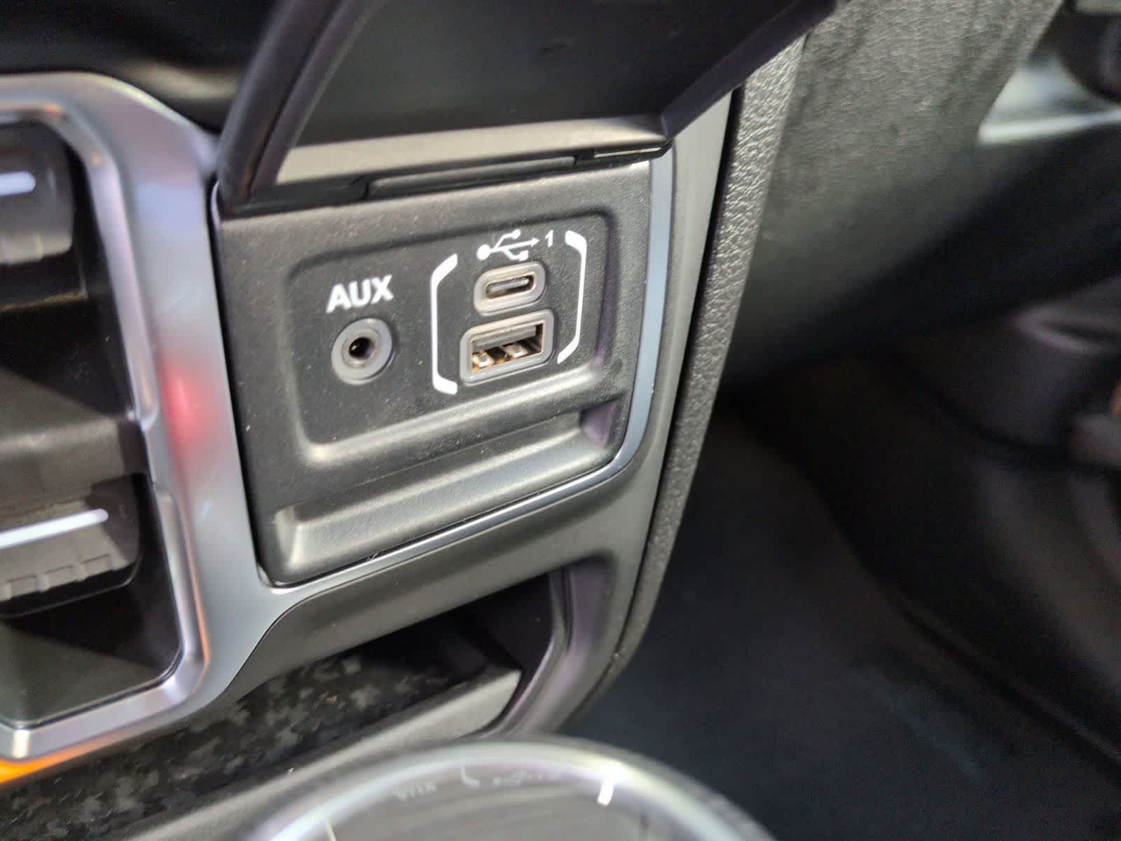 Thumbnail: 2026 Jeep Gladiator - 24