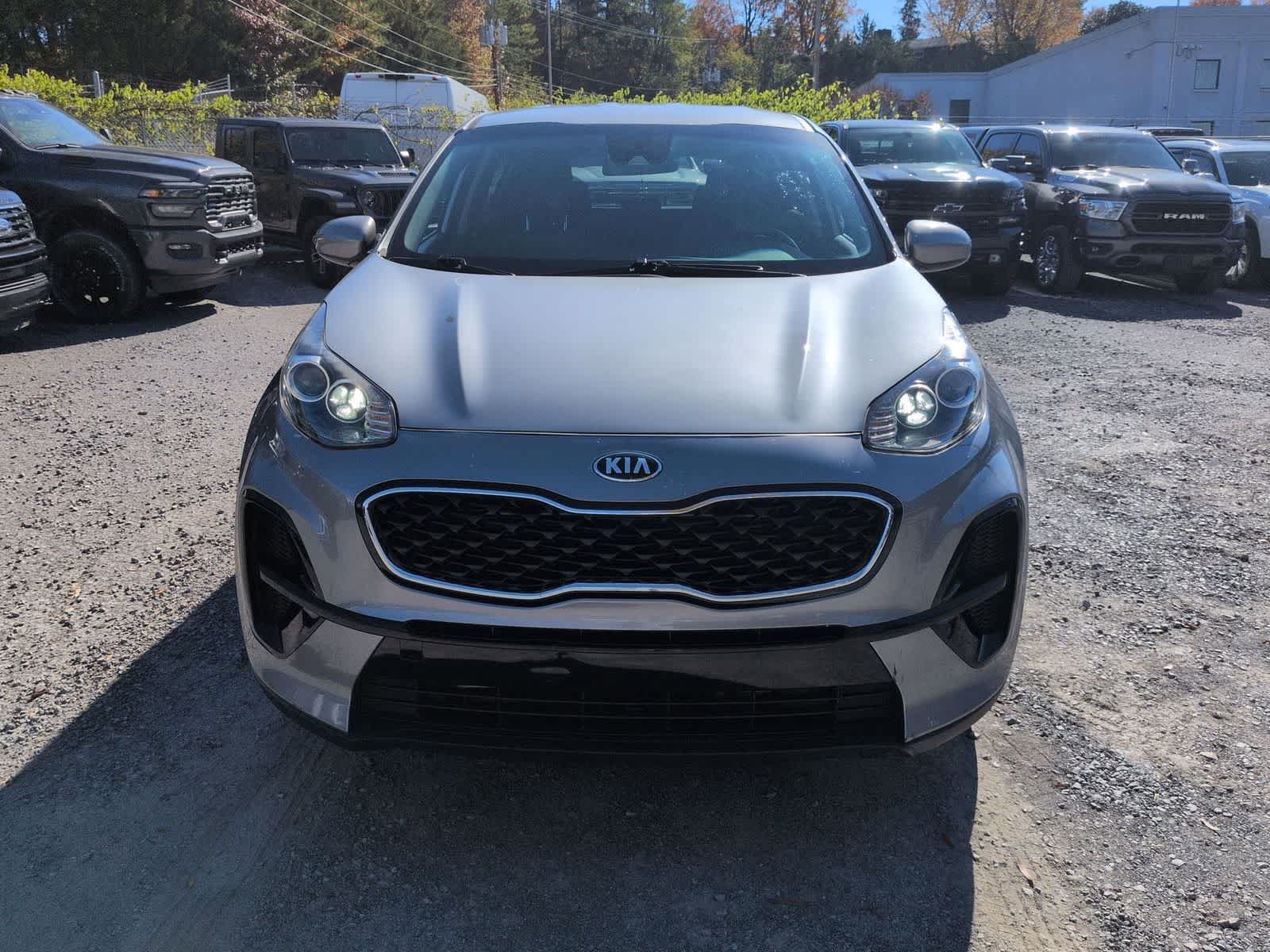 Thumbnail: 2022 Kia Sportage - 3
