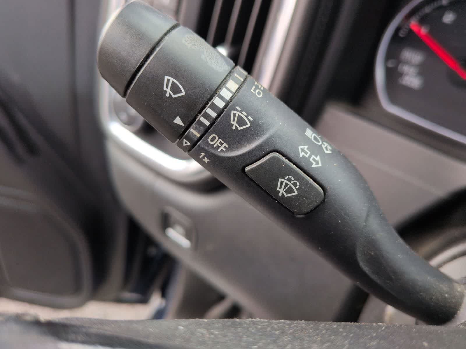 Thumbnail: 2021 Chevrolet Silverado 1500 - 19