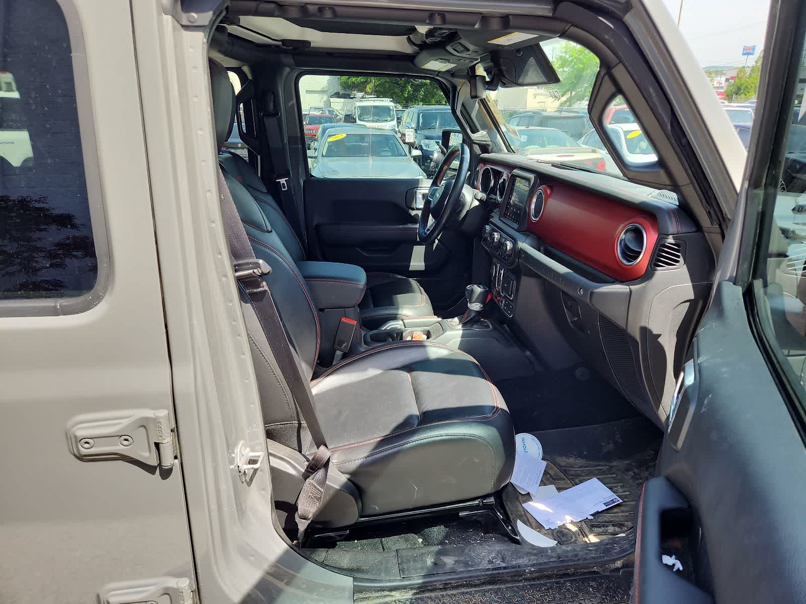 Thumbnail: 2021 Jeep Wrangler - 21