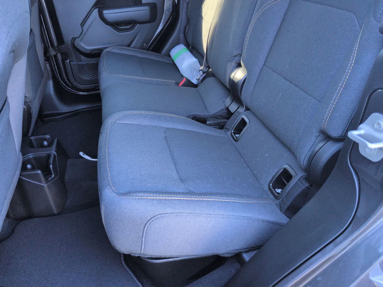 Thumbnail: 2026 Jeep Gladiator - 9