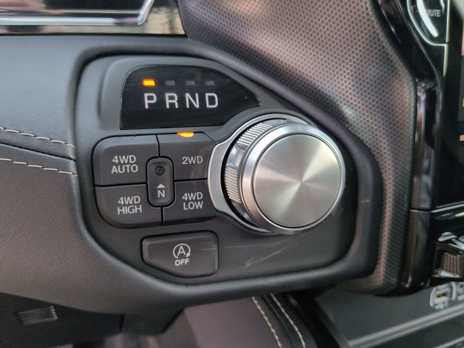 Thumbnail: 2026 RAM 1500 - 28