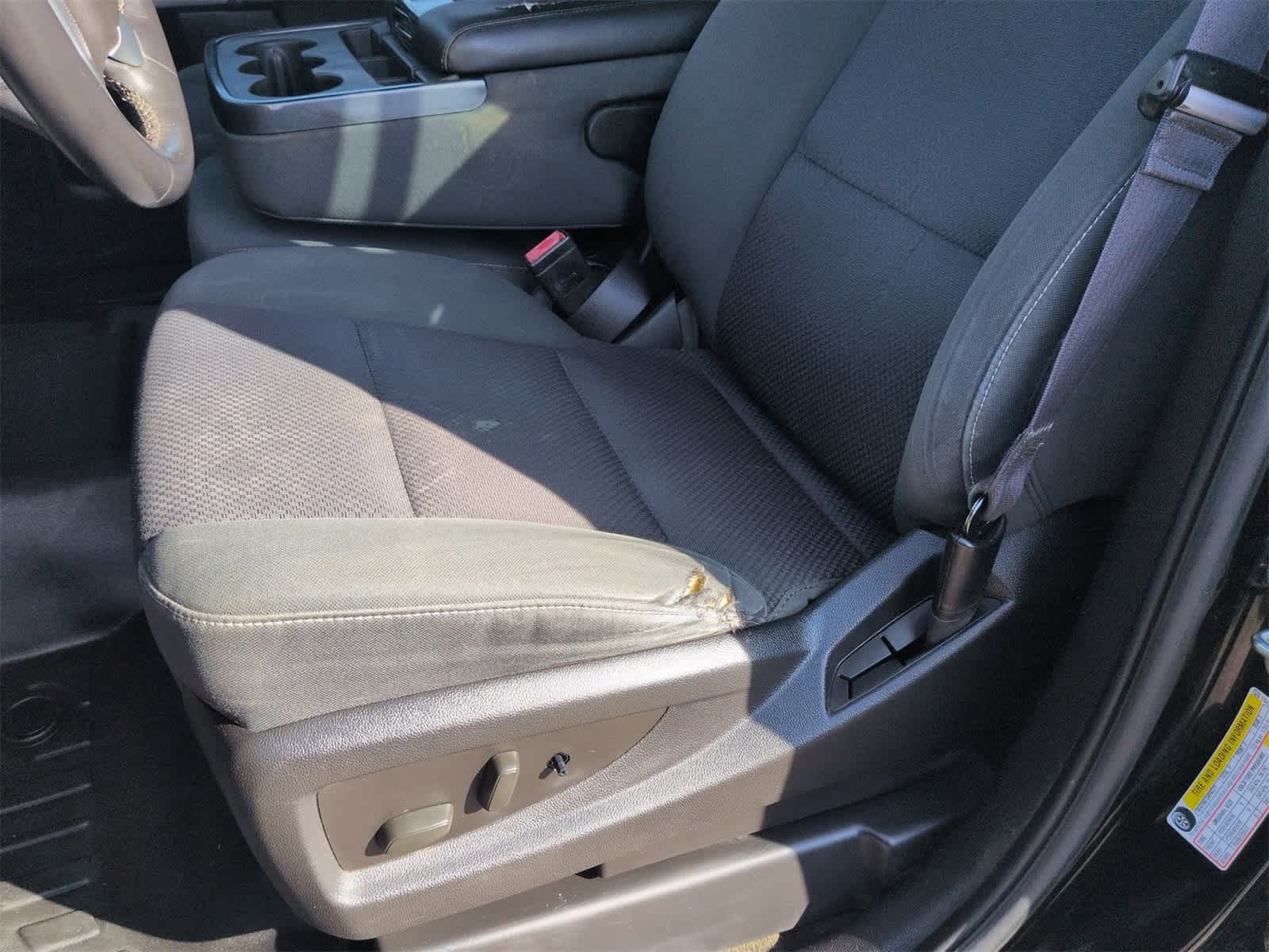 Thumbnail: 2015 Chevrolet Silverado 1500 - 15