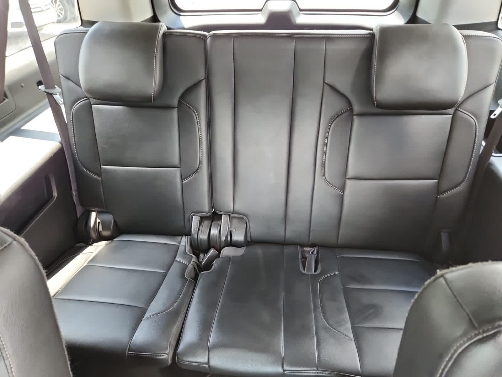 Thumbnail: 2016 Chevrolet Suburban - 28