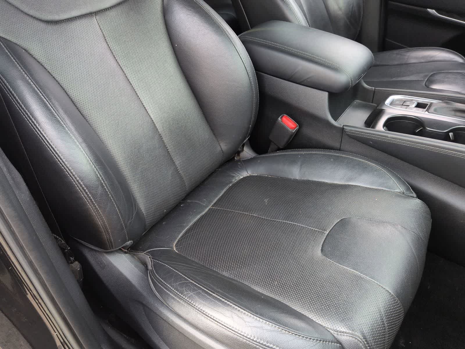 Thumbnail: 2020 Hyundai Santa Fe - 20