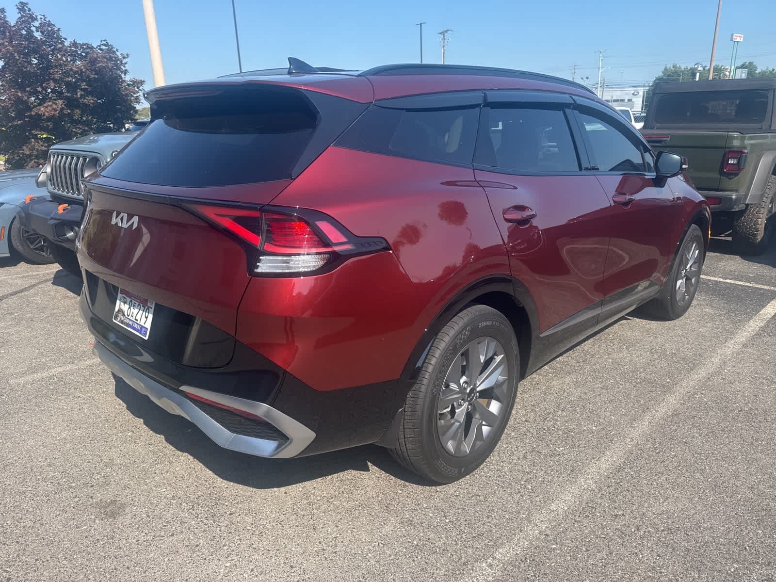 Thumbnail: 2025 Kia Sportage - 4