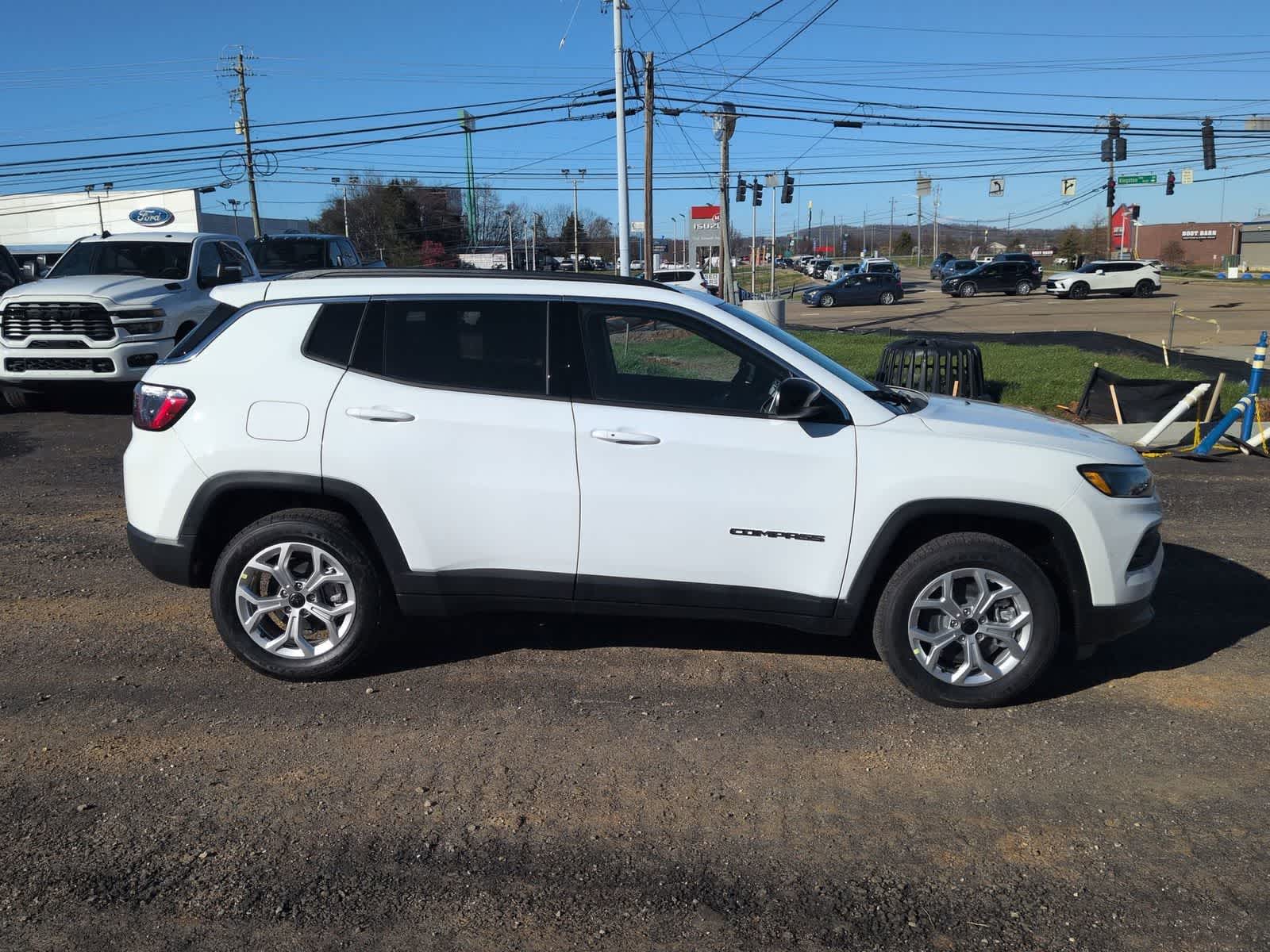 Thumbnail: 2026 Jeep Compass - 9