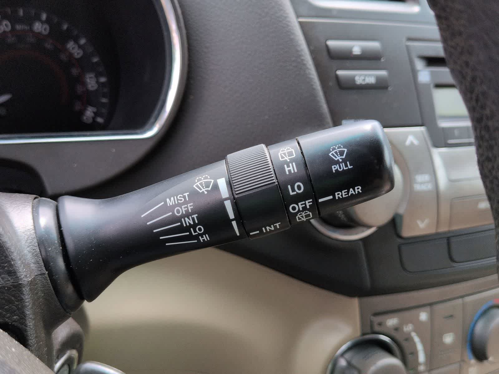 Thumbnail: 2008 Toyota Highlander - 21