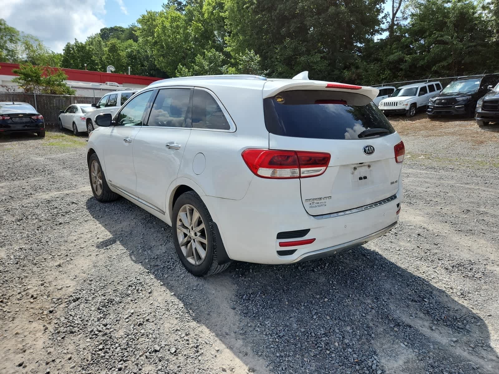 Thumbnail: 2018 Kia Sorento - 3