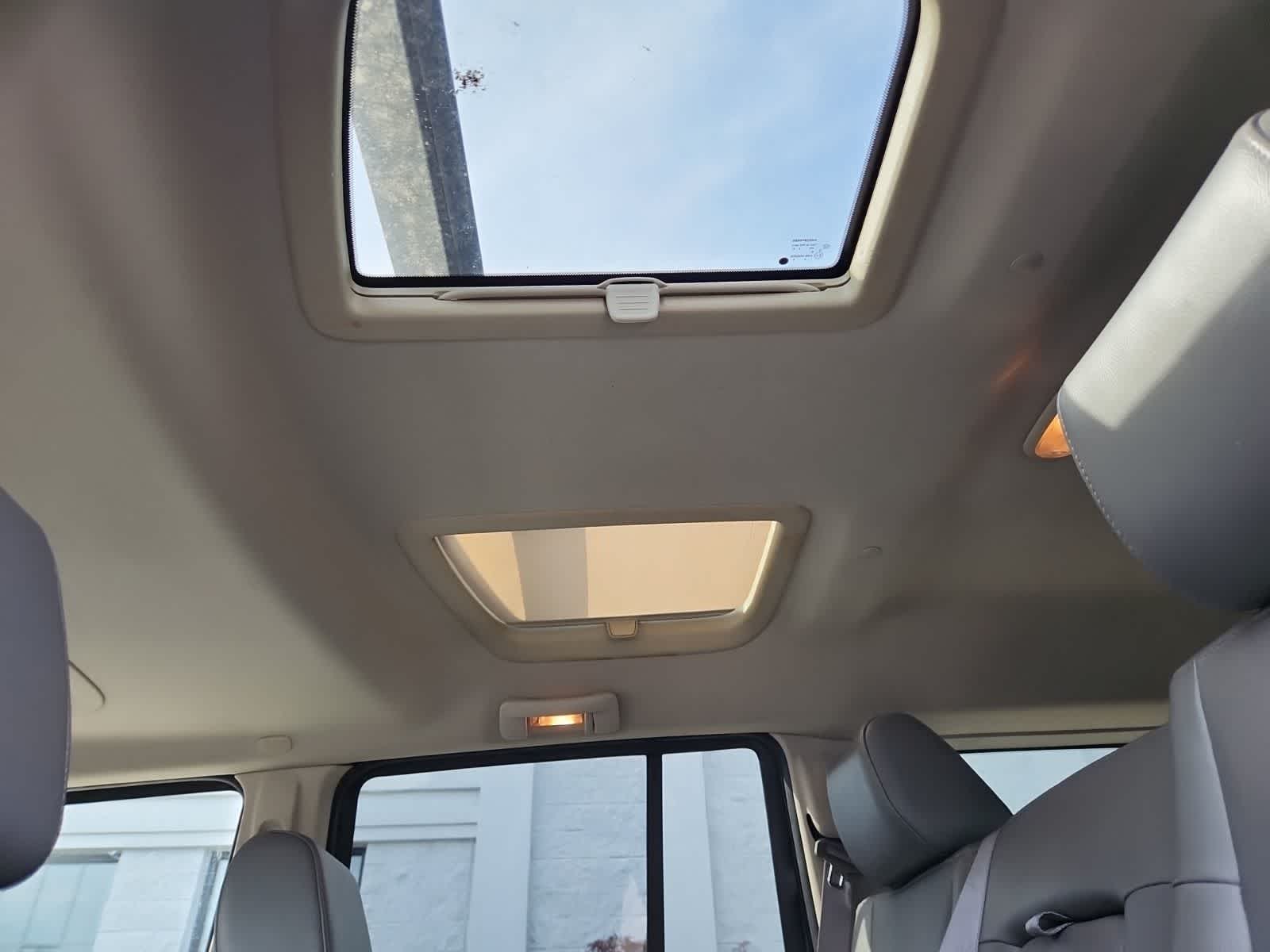 Thumbnail: 2007 Jeep Commander - 30