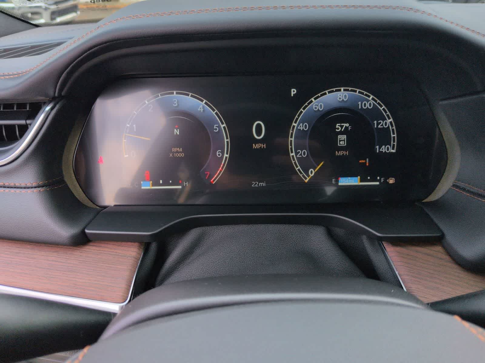 Thumbnail: 2025 Jeep Grand Cherokee - 32