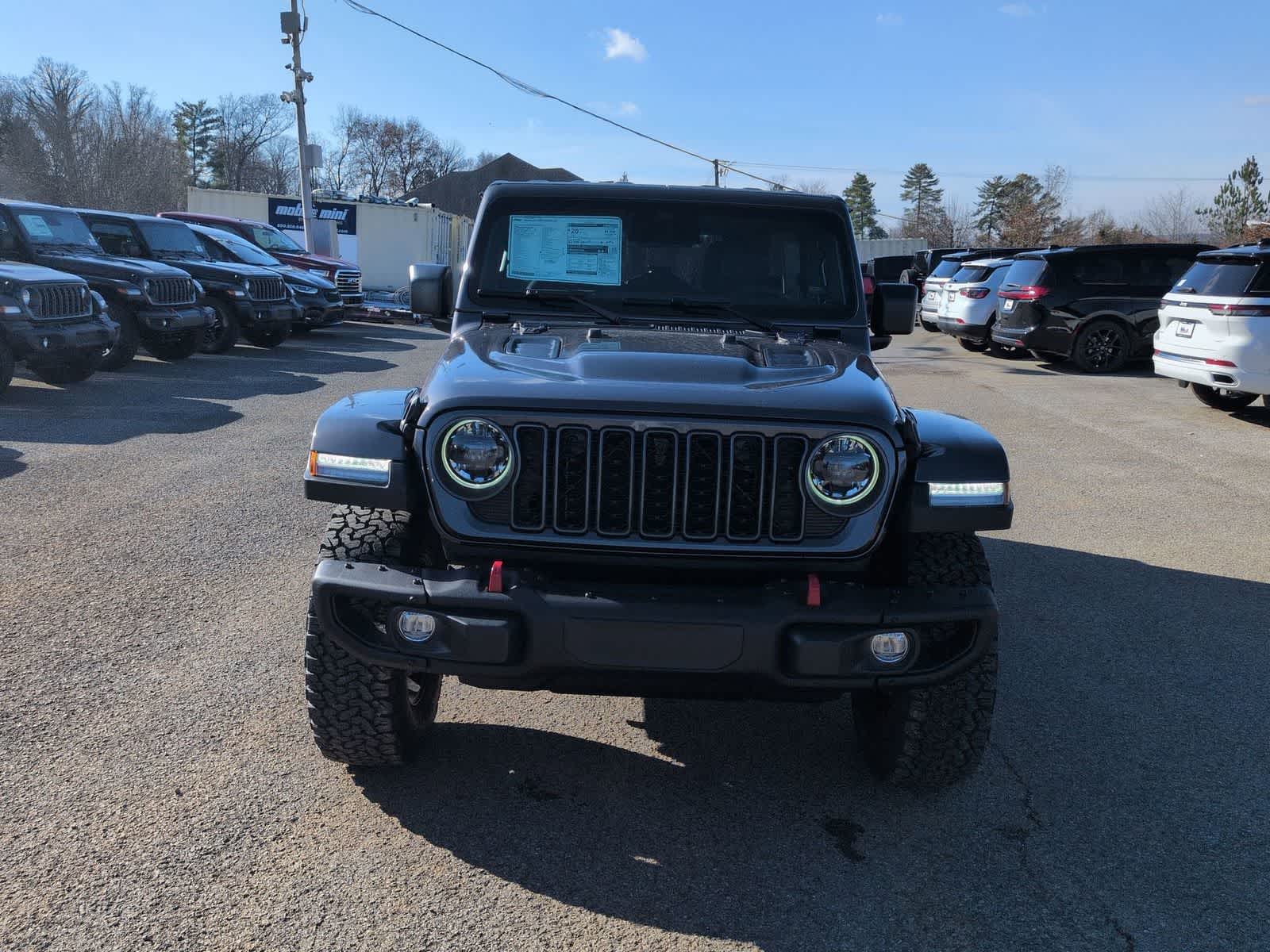 Thumbnail: 2026 Jeep Wrangler - 3