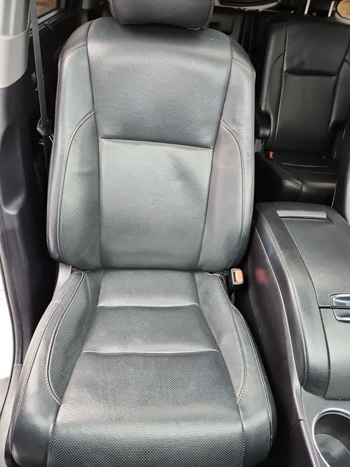 Thumbnail: 2019 Toyota Highlander - 18