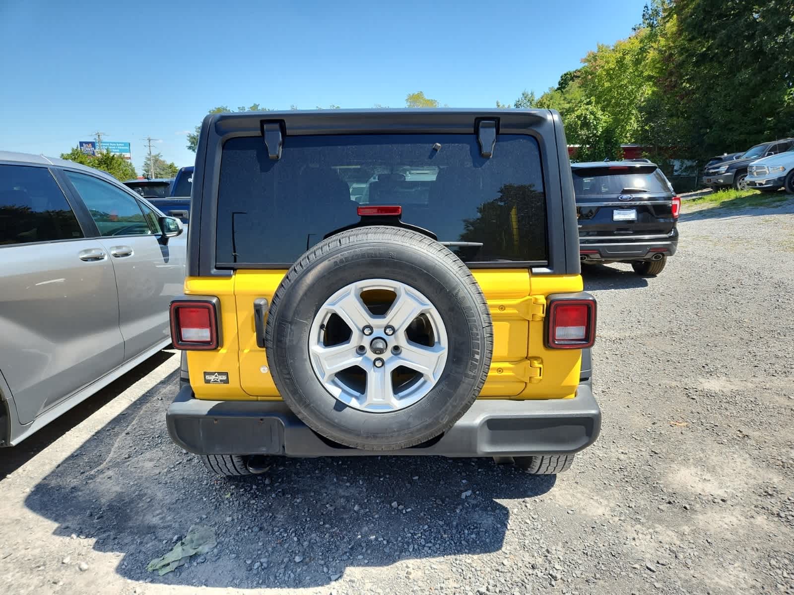 Thumbnail: 2020 Jeep Wrangler - 3