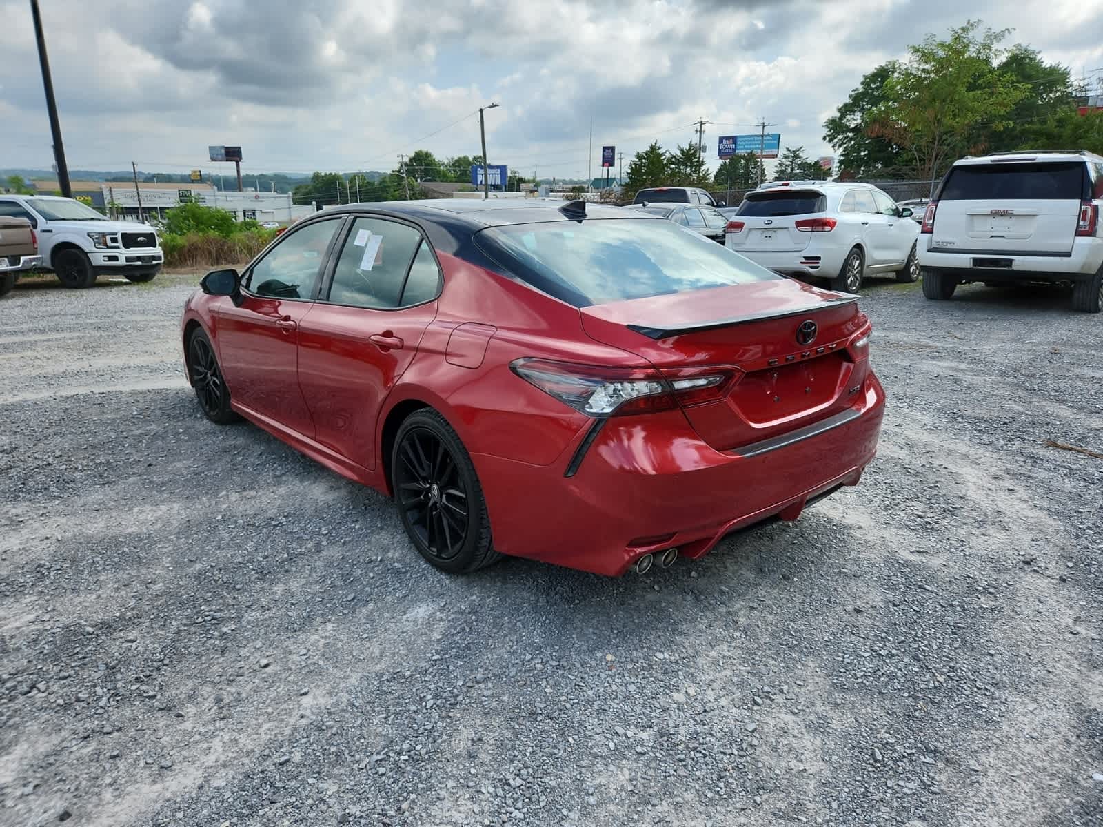 Thumbnail: 2021 Toyota Camry - 3