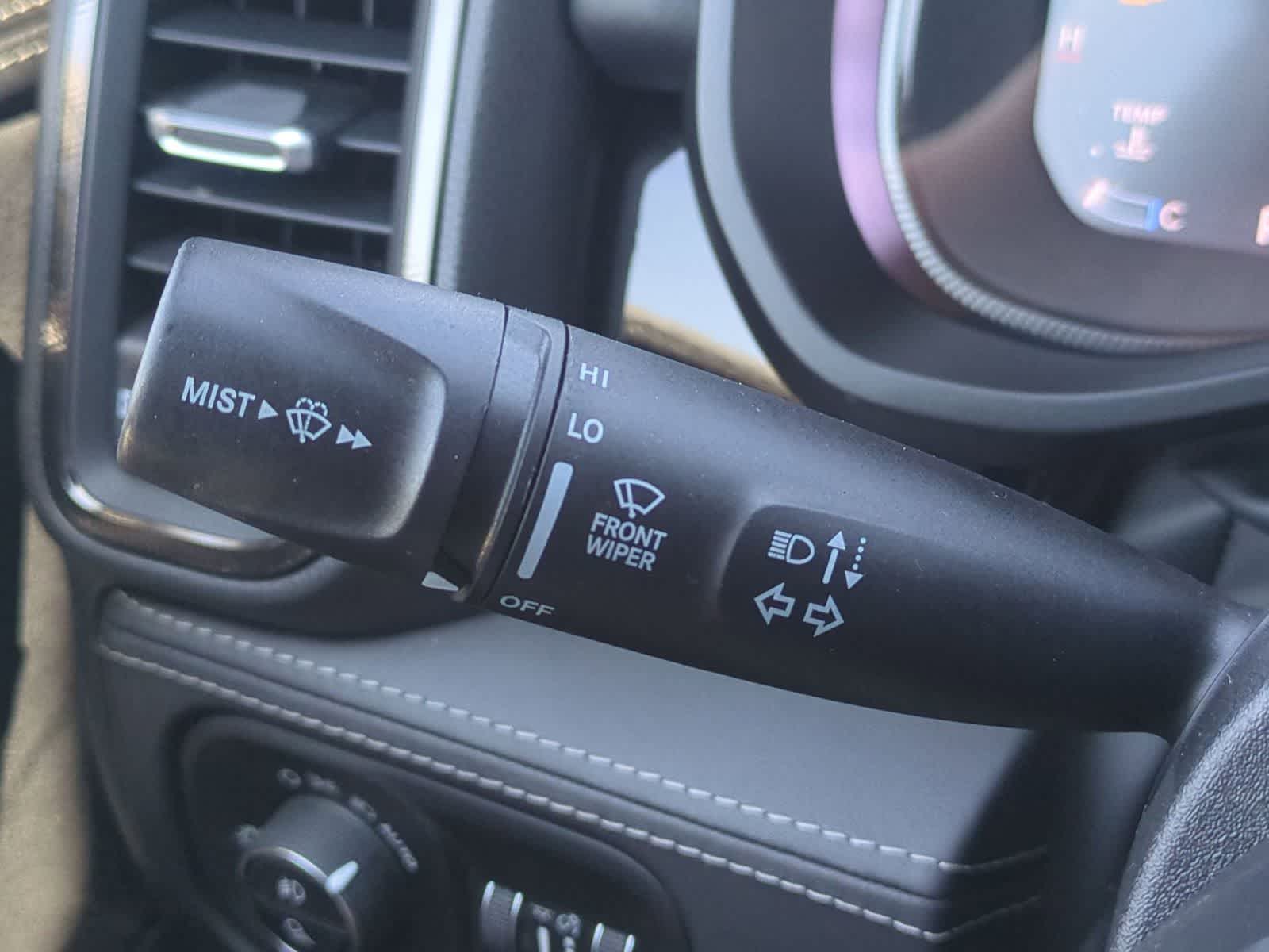 Thumbnail: 2026 RAM 1500 - 28