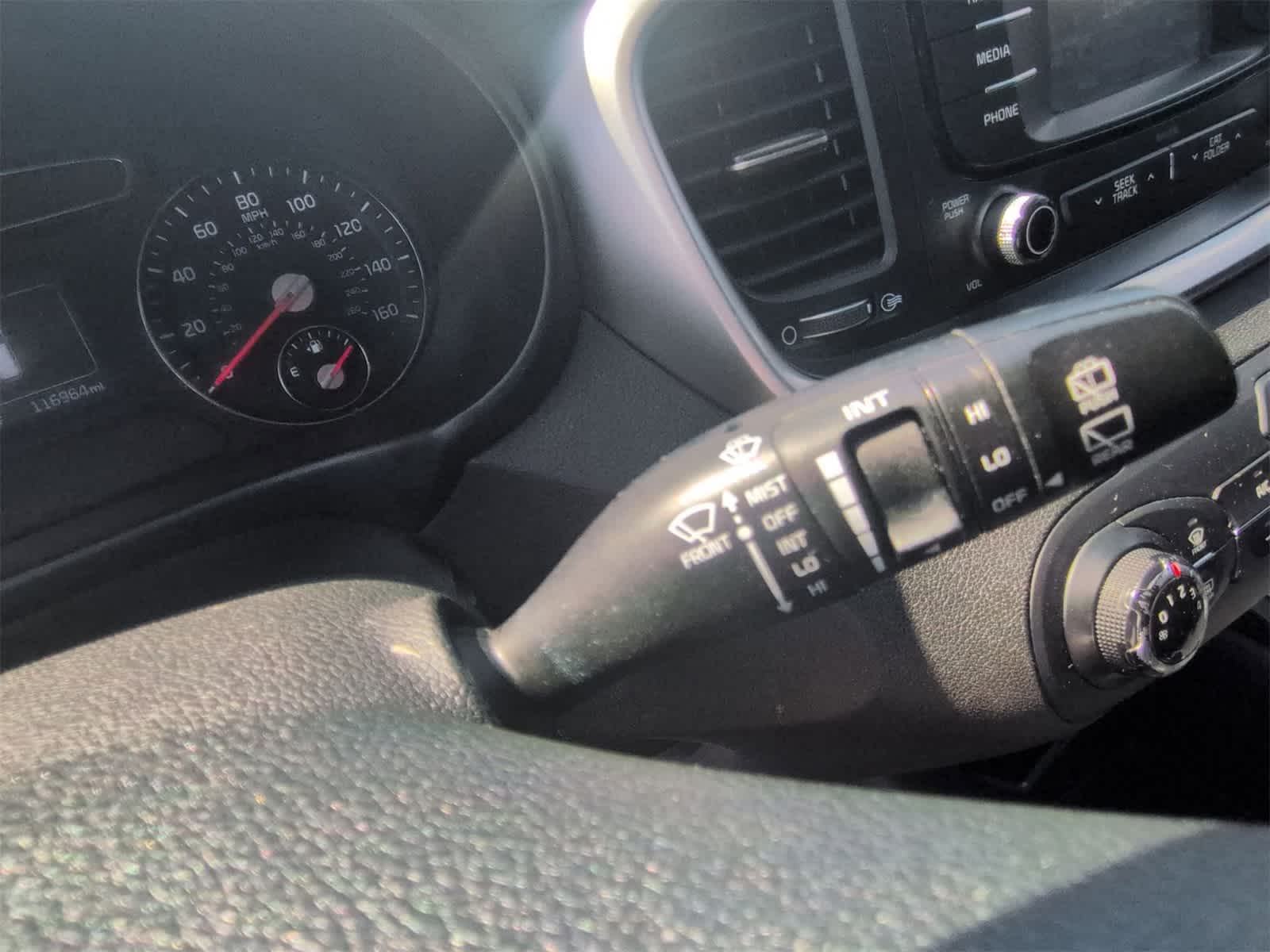Thumbnail: 2017 Kia Sorento - 25