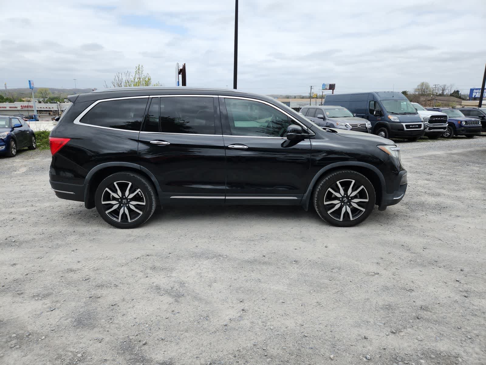 Thumbnail: 2020 Honda Pilot - 6