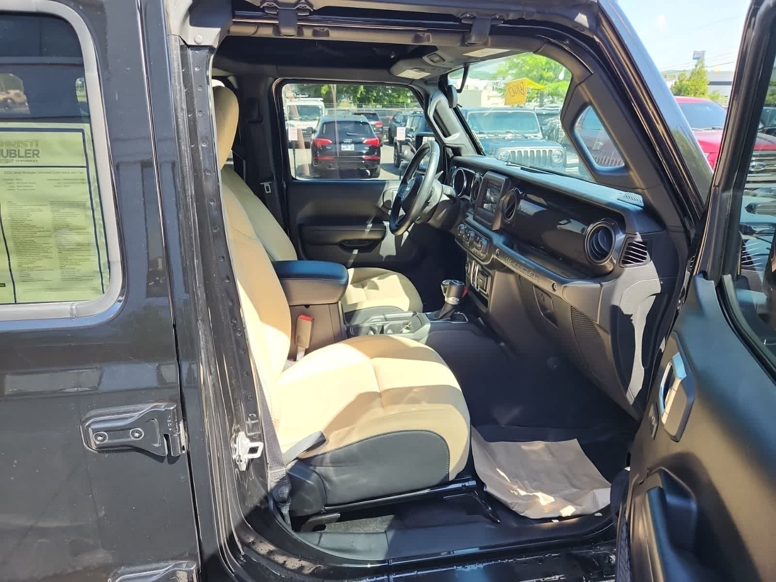 Thumbnail: 2020 Jeep Wrangler - 21