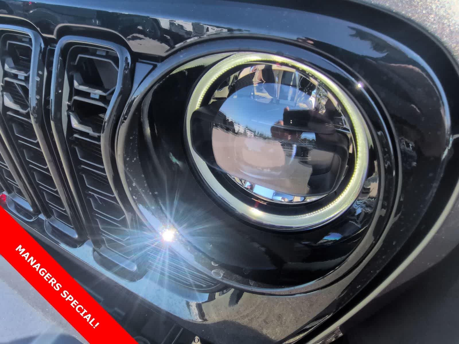 Thumbnail: 2025 Jeep Wrangler - 11