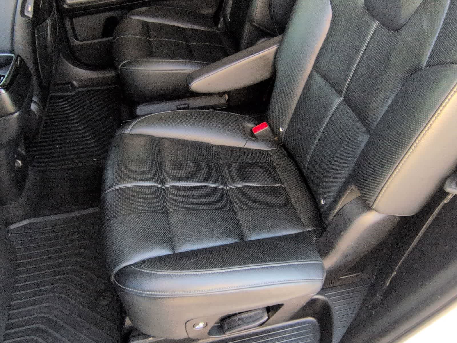 Thumbnail: 2021 Kia Telluride - 17