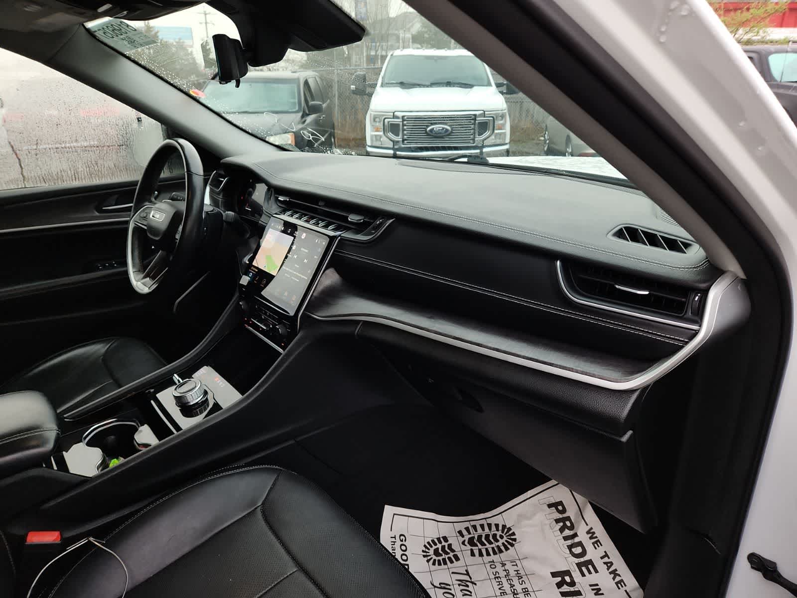 Thumbnail: 2021 Jeep Grand Cherokee L - 17