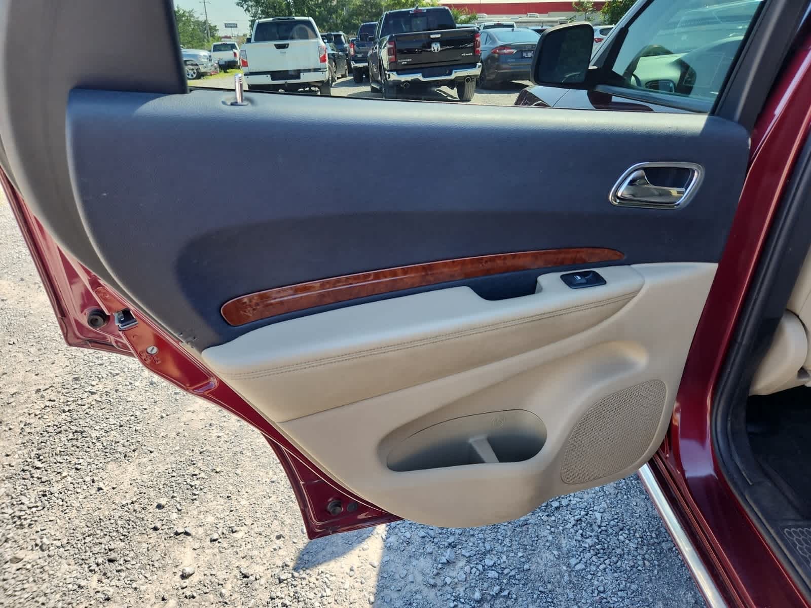 Thumbnail: 2016 Dodge Durango - 28