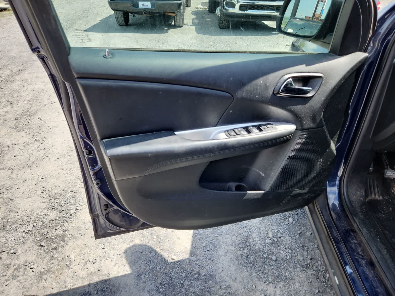 Thumbnail: 2018 Dodge Journey - 16