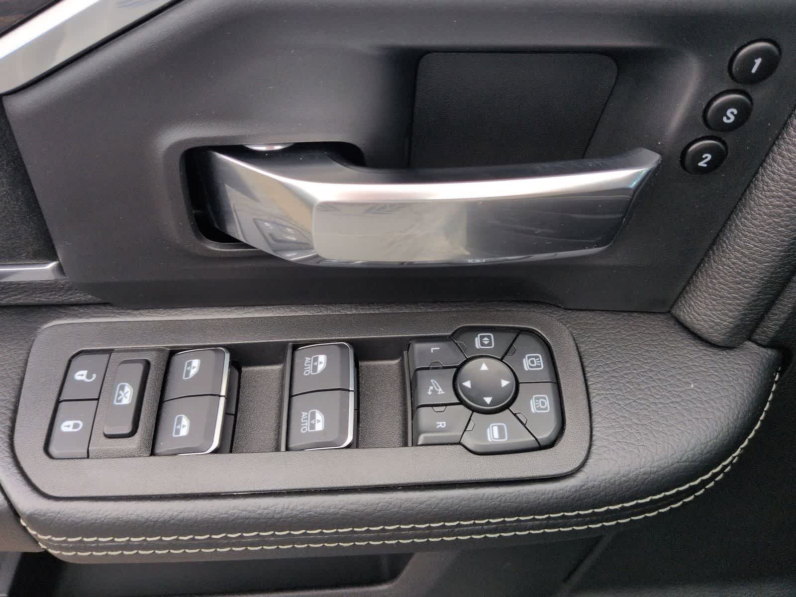 Thumbnail: 2026 RAM 2500 - 9