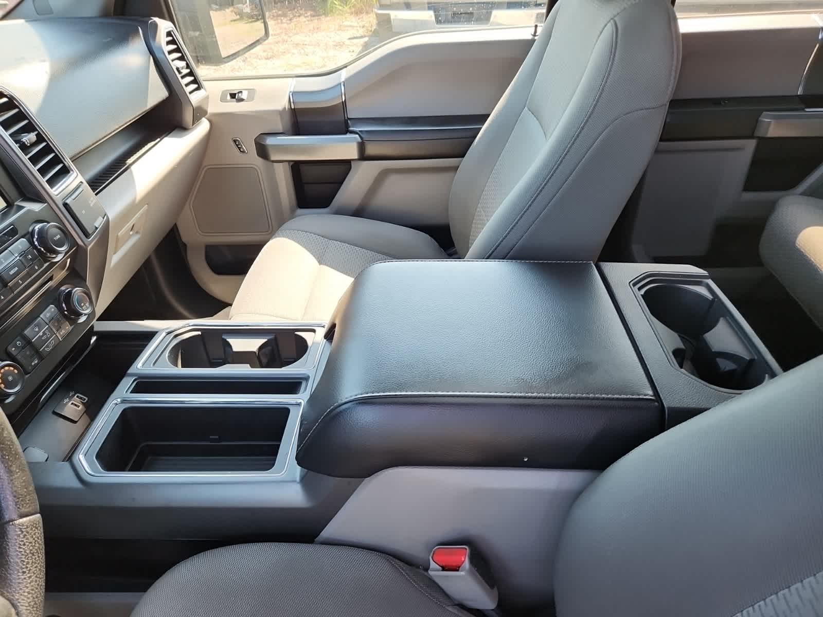 Thumbnail: 2016 Ford F-150 - 12