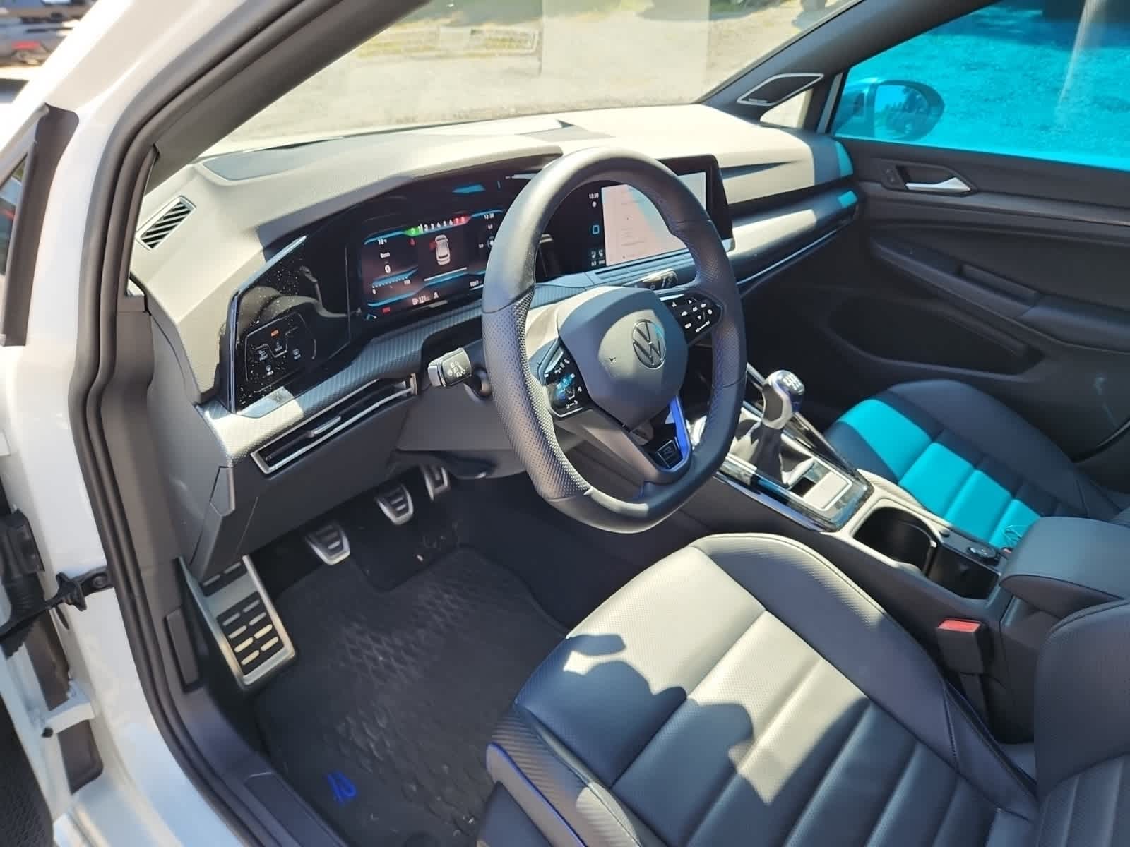 Thumbnail: 2024 Volkswagen Golf - 14