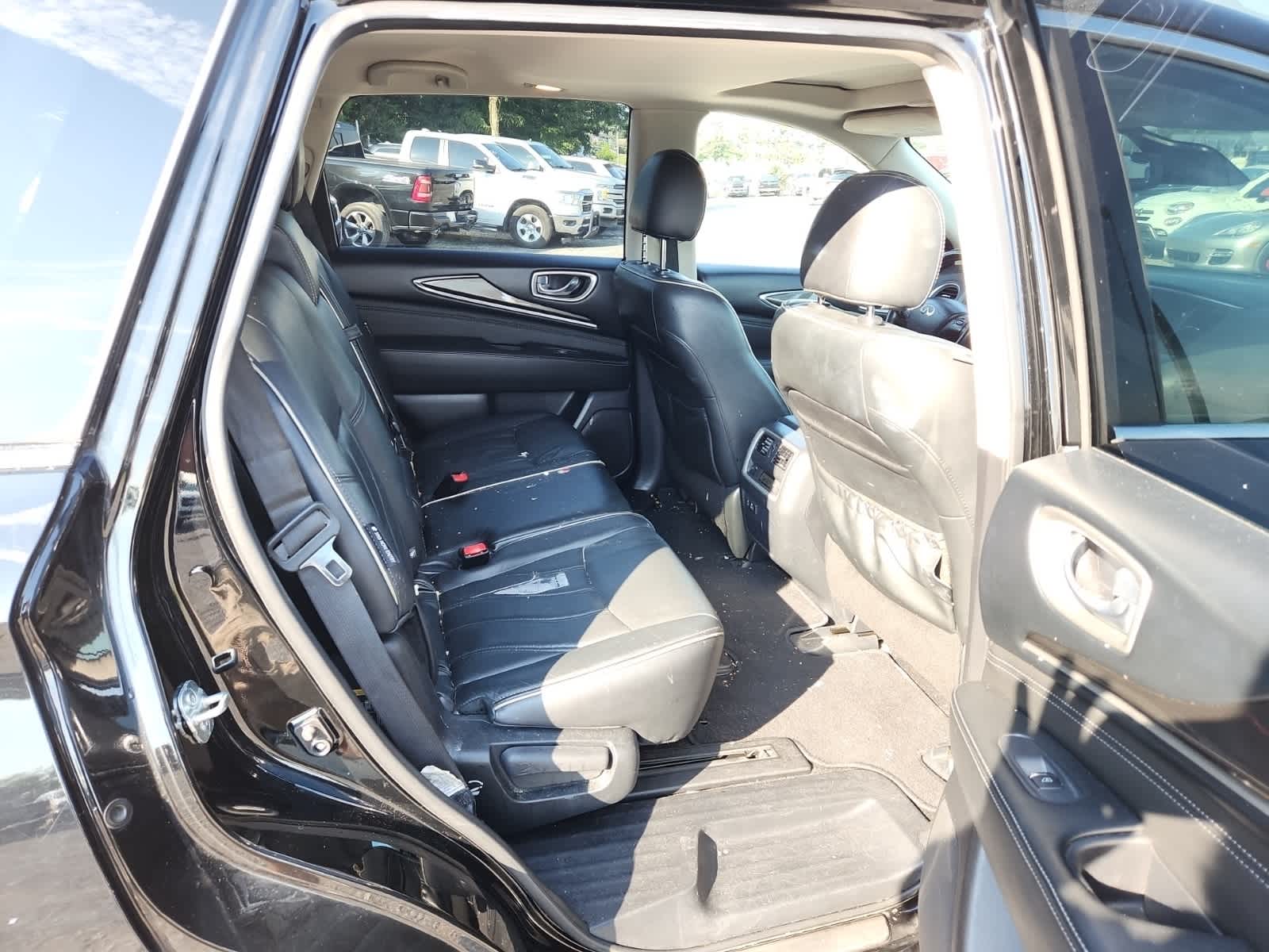 Thumbnail: 2019 INFINITI QX60 - 23