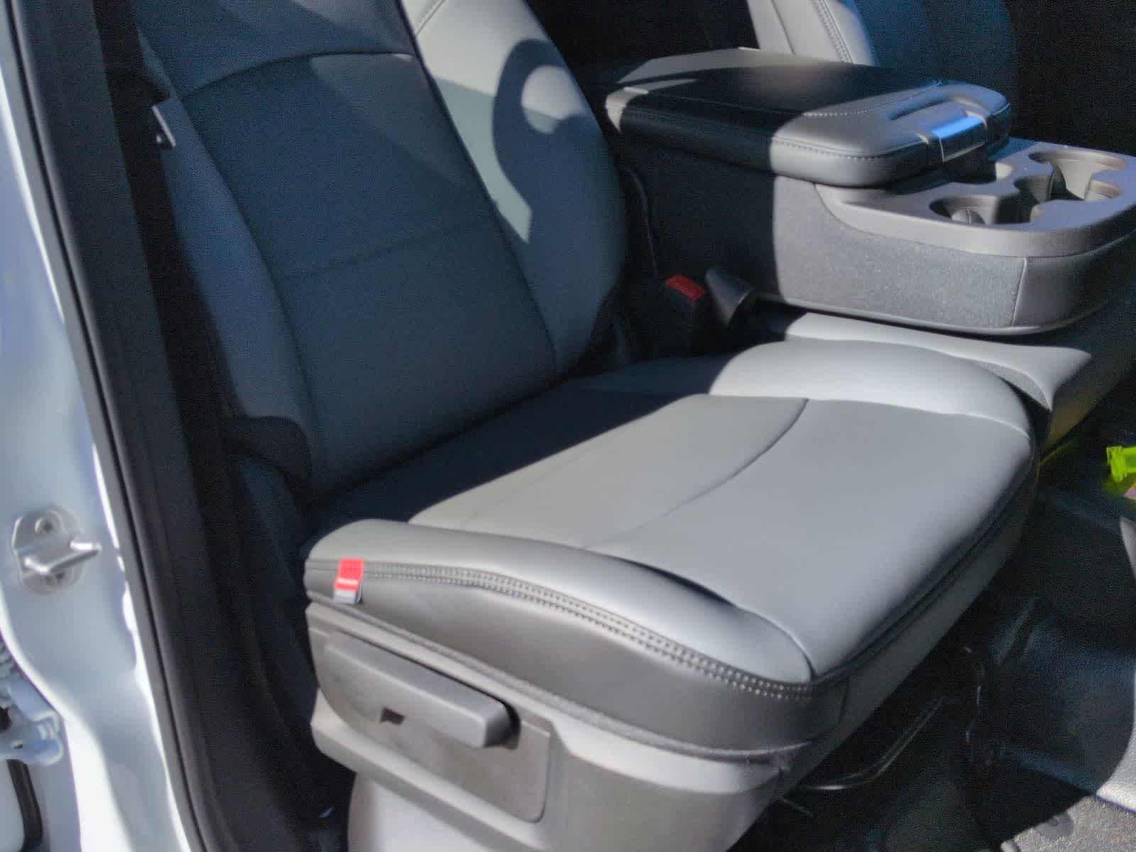 Thumbnail: 2026 RAM 3500 - 21