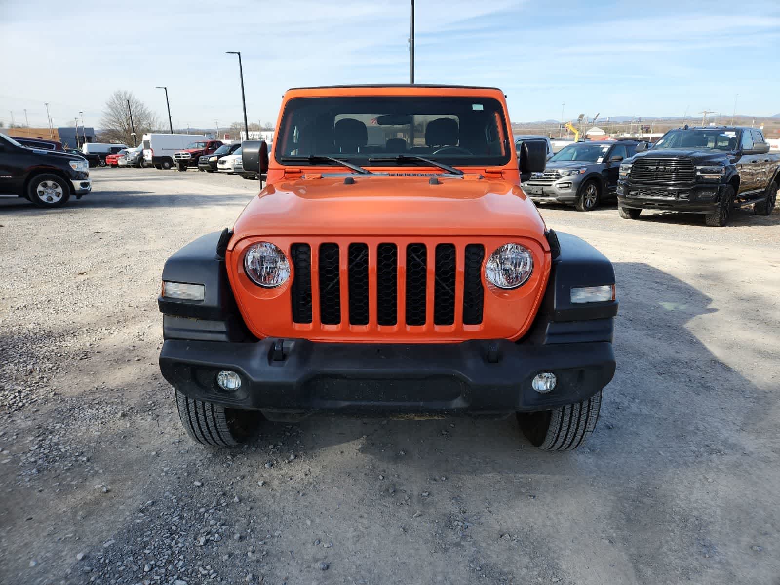 Thumbnail: 2020 Jeep Gladiator - 9
