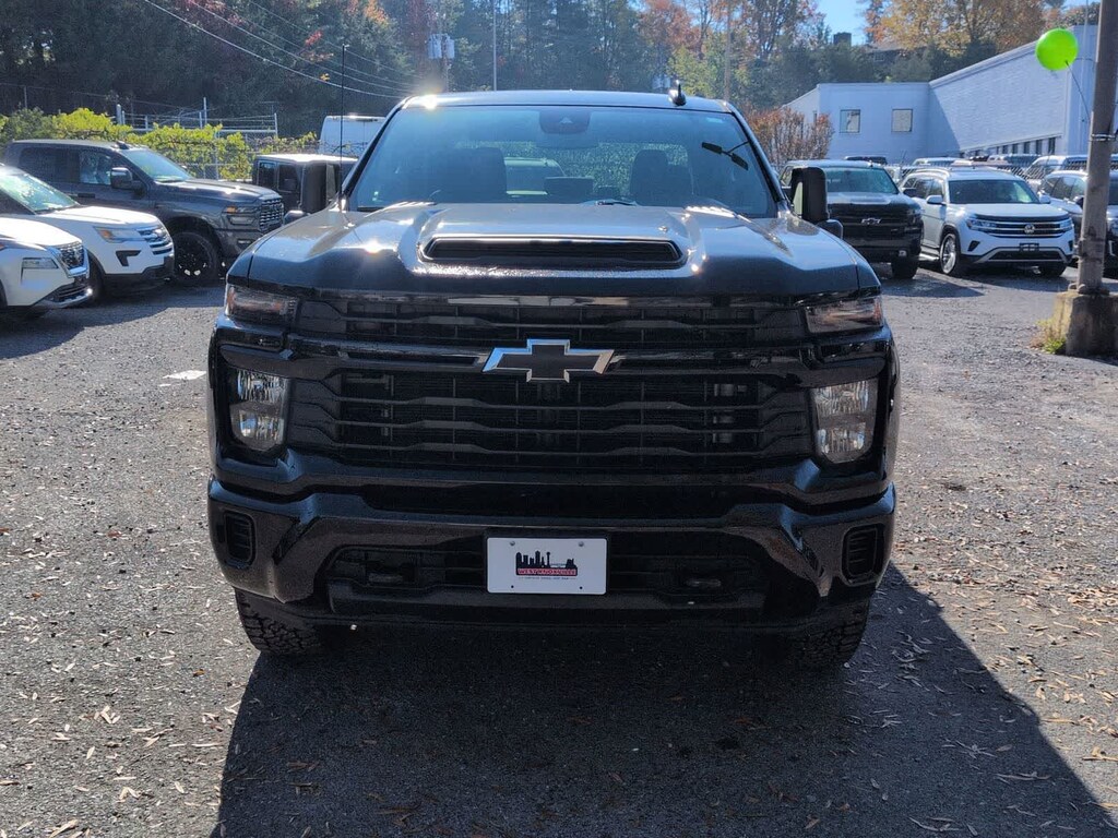 Used 2024 Chevrolet Silverado 2500HD Custom Truck