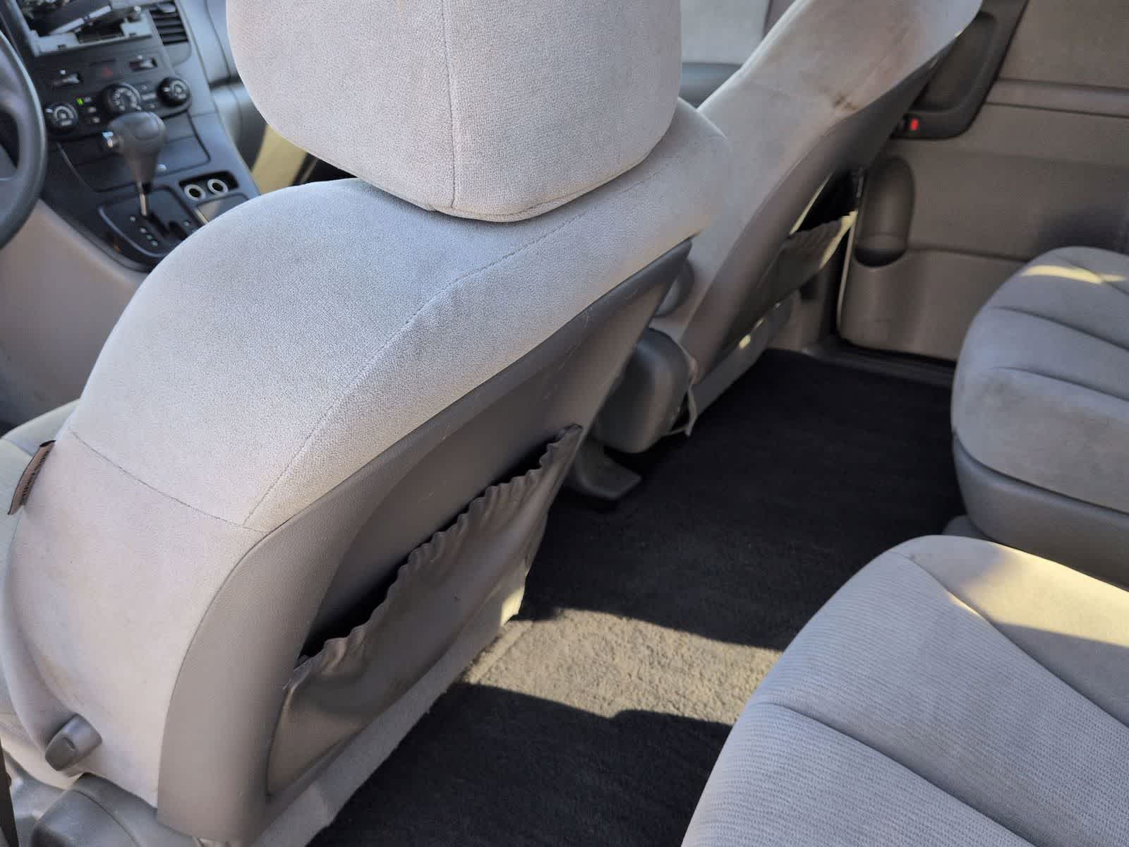 Thumbnail: 2008 Kia Sedona - 17