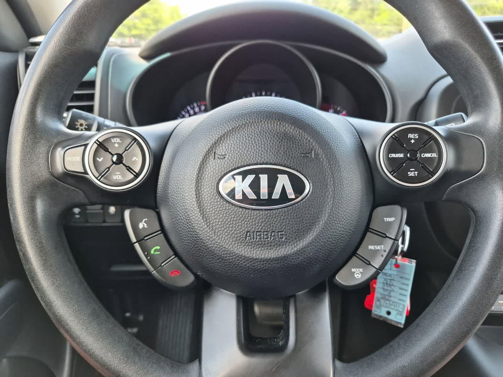 Thumbnail: 2015 Kia Soul - 22