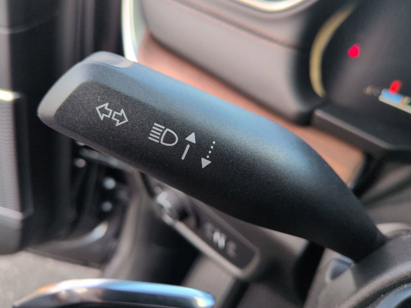 Thumbnail: 2025 Jeep Grand Cherokee - 25