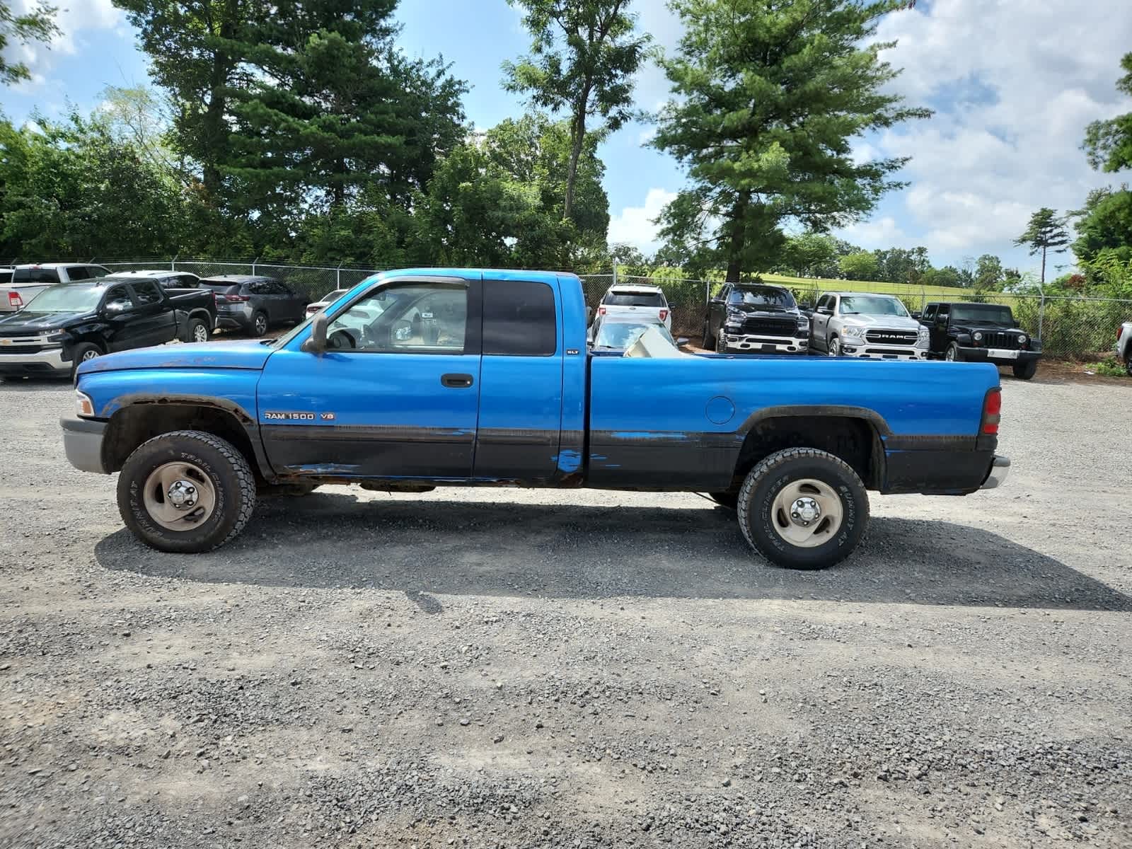 Thumbnail: 2001 Dodge Ram 1500 - 2