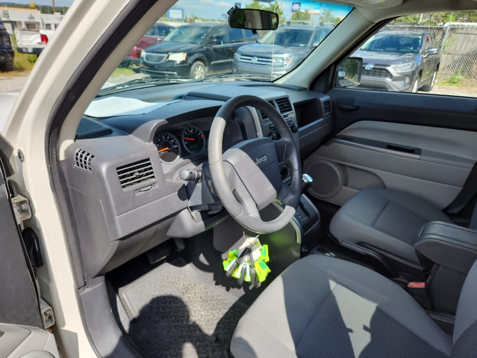 Thumbnail: 2007 Jeep Patriot - 13
