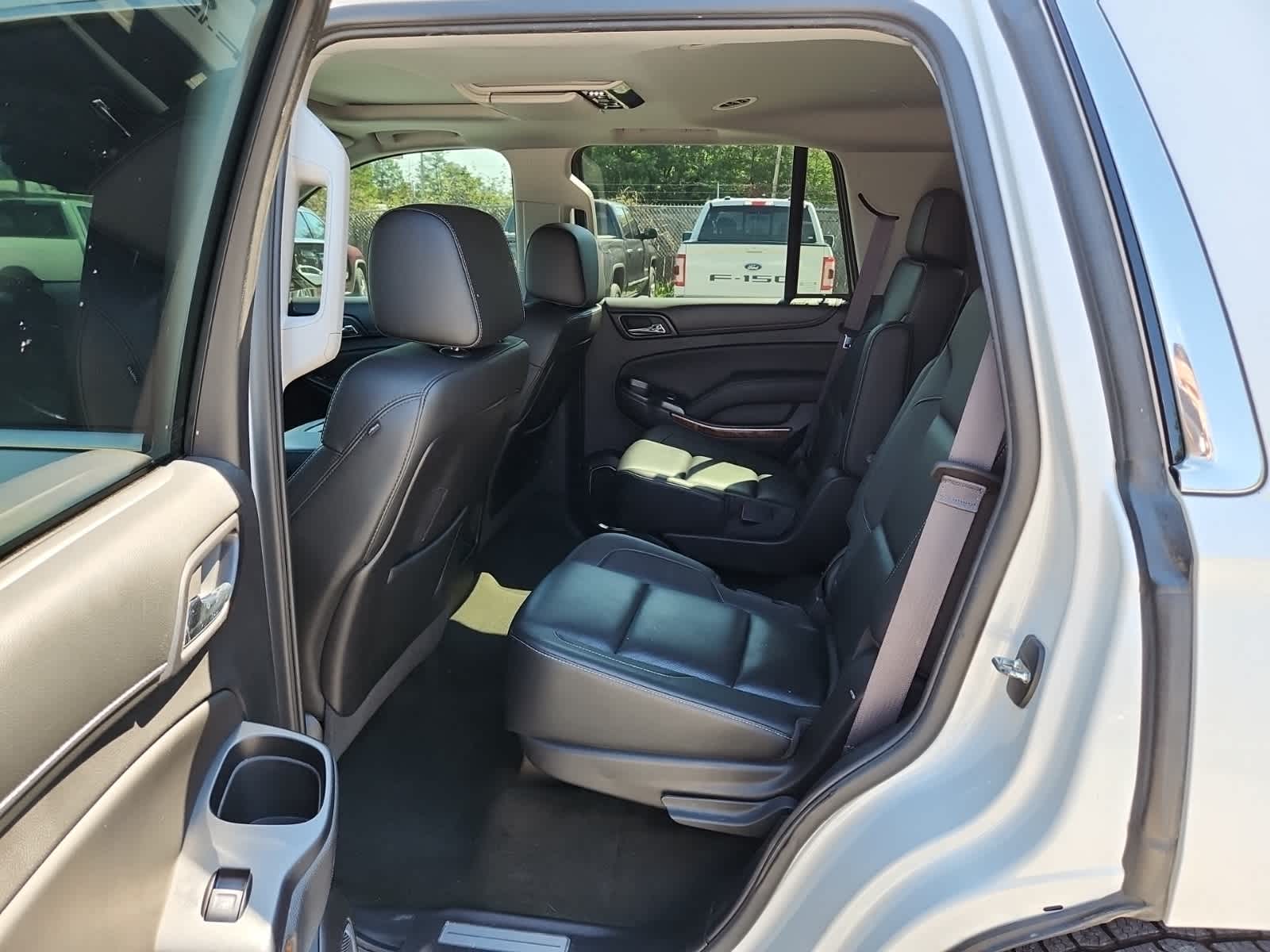Thumbnail: 2016 Chevrolet Tahoe - 26