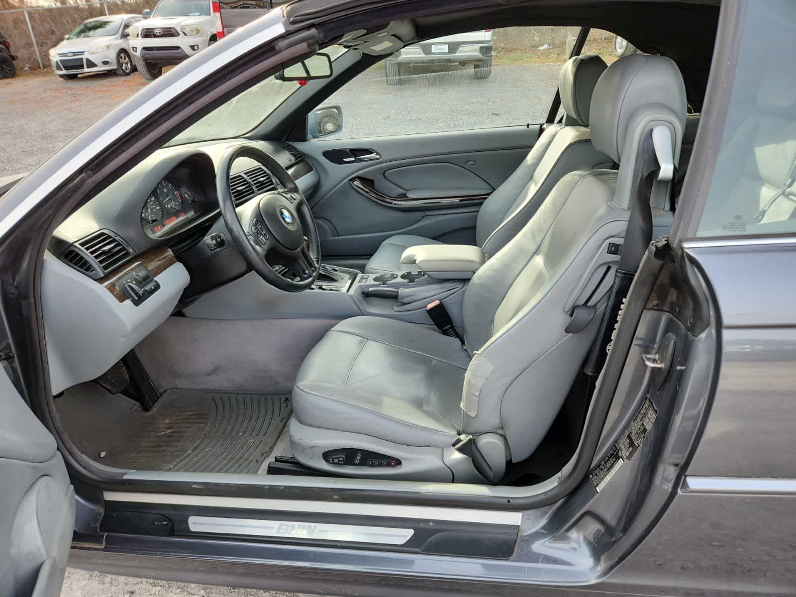 Thumbnail: 2002 BMW 3 Series - 15