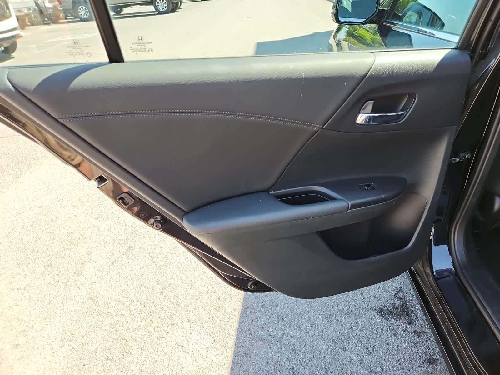 Thumbnail: 2016 Honda Accord - 26