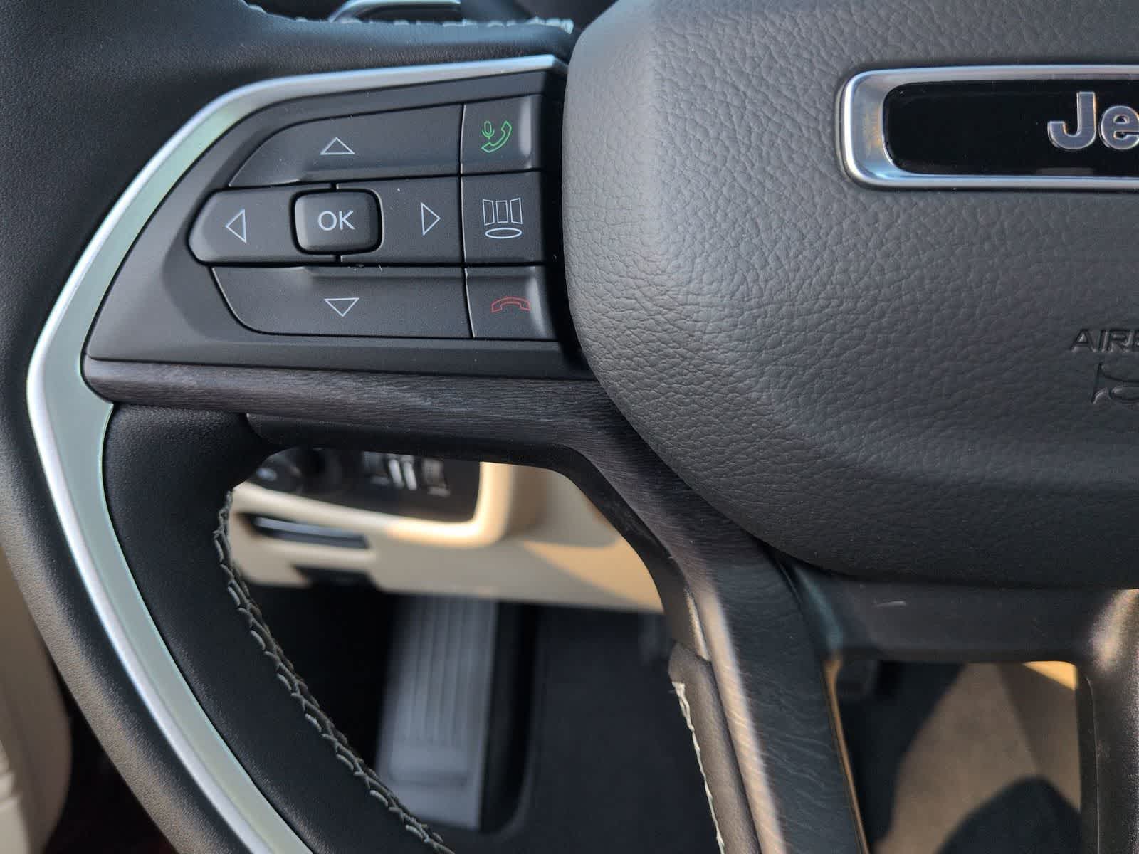 Thumbnail: 2025 Jeep Grand Cherokee L - 22