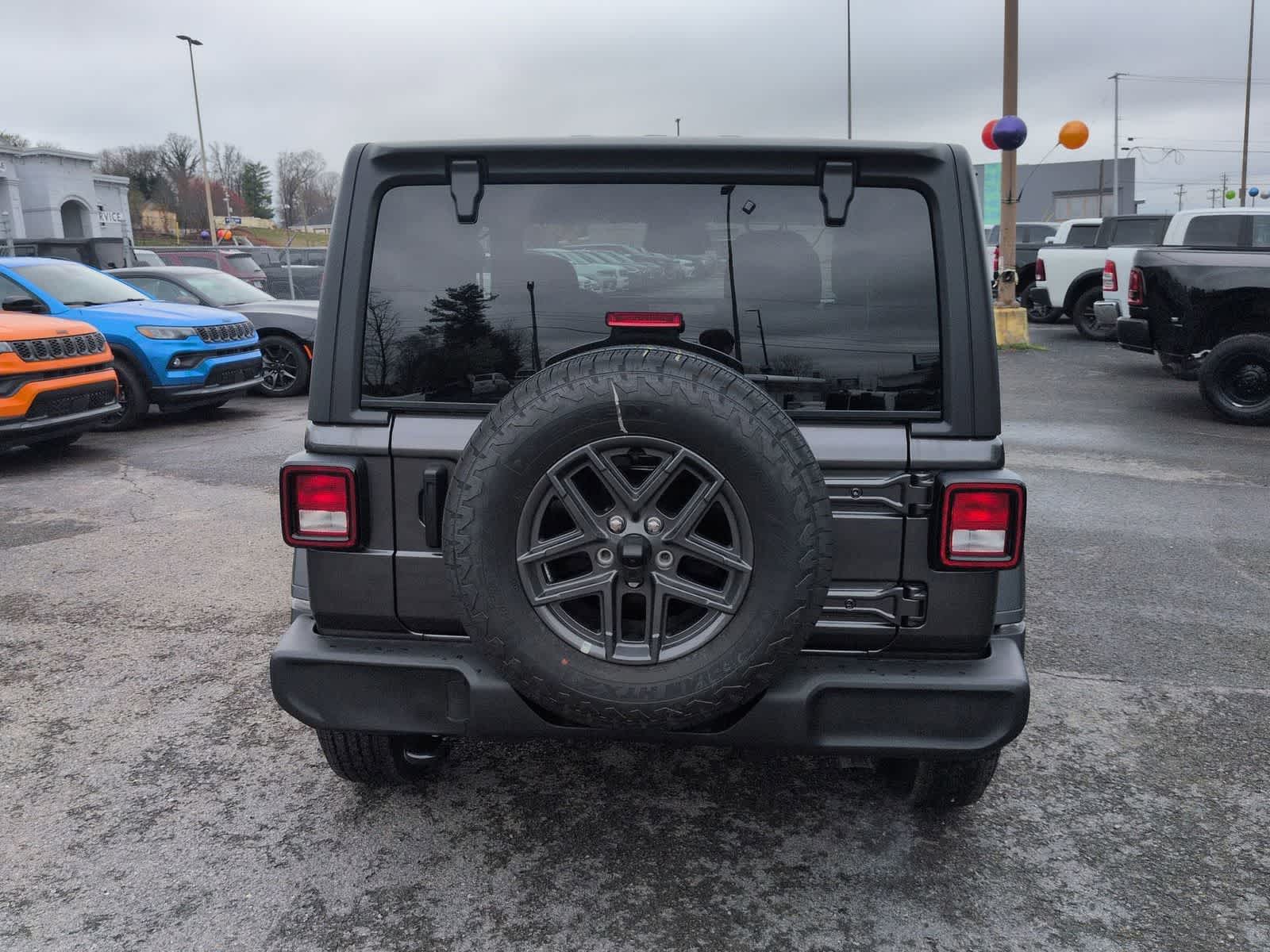 Thumbnail: 2026 Jeep Wrangler - 7