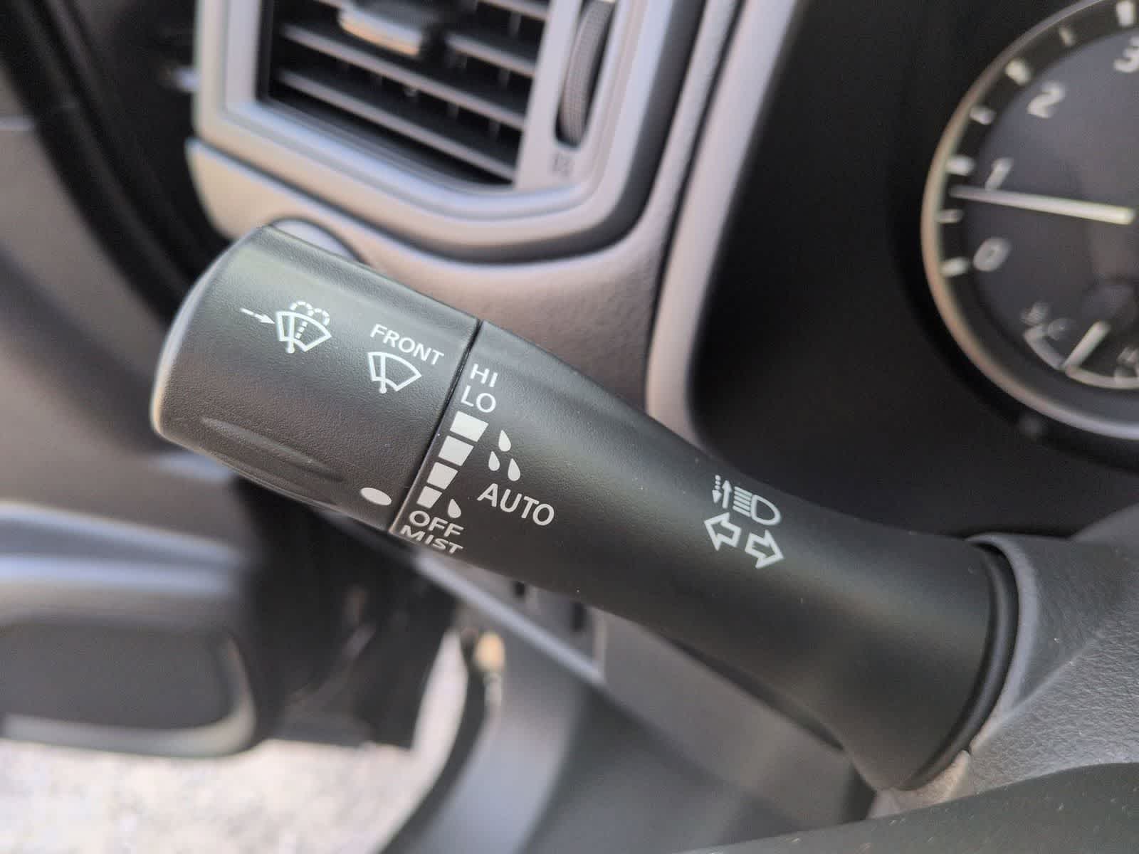 Thumbnail: 2024 Nissan Titan - 25