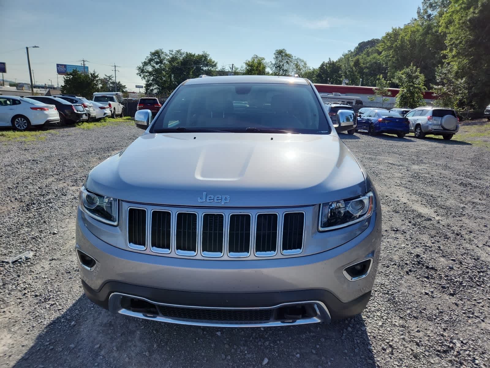 Thumbnail: 2015 Jeep Grand Cherokee - 8
